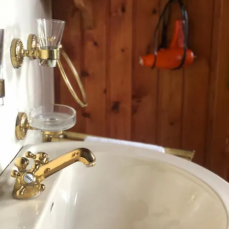 Chalet Authentiek, Vintage Aan De Bosrand *