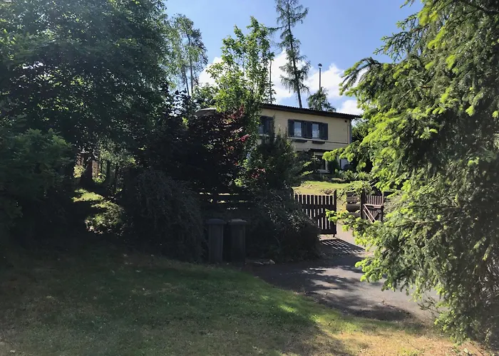 Chalé Authentiek, Vintage Aan De Bosrand