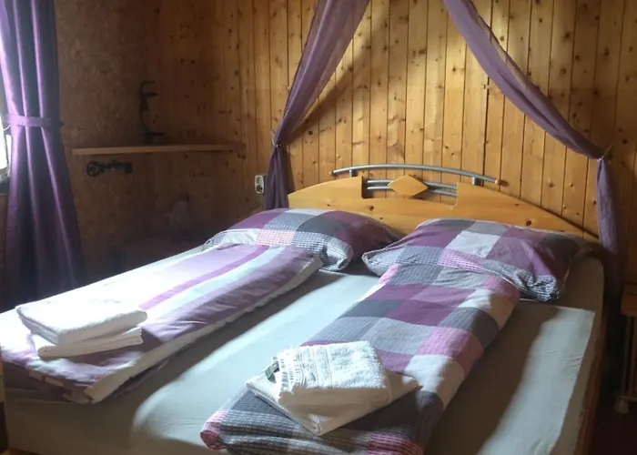 Chalé Authentiek, Vintage Aan De Bosrand Weyer (Rhein-Lahn)